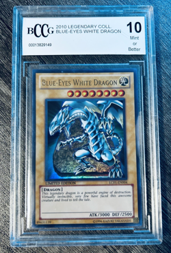 2010 Yu-Gi-Oh! Legendary Collection Blue-Eyes White Dragon #LC01-EN004 BCCG 10 - Image 1