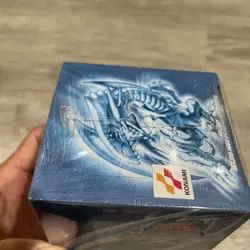 Yugioh Legend of Blue Eyes White Dragon Booster Box 30 Packs Sealed Japanese - Image 4