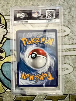 Pikachu VMAX TG17/TG30 Swsh11: Lost Origin Trainer Gallery PSA 10 GEM MINT - Image 4