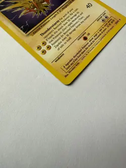Pokemon TCG Zapdos Fossil Set Unlimited Rare Non-Holo Card 30/62 - Image 3
