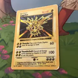 Pokemon TCG Zapdos 16/102 Base Set Shadowless Holo Rare - Image 5