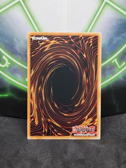 Yugioh Chaos Dragon Levianeer MAGO-EN017 Premium Gold Rare 1st Edition NM - Image 2