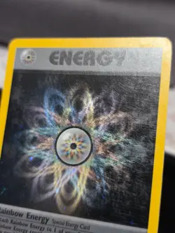 Rainbow Energy 17/82 - Team Rocket MP Pokemon 100 - Image 3