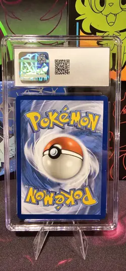 Lucario SV22/SV94 Hidden Fates Pokemon 2019 Holo CGC 10 - Image 2