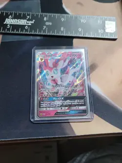 2017 Pokemon Sun & Moon Sylveon GX Guardians Rising Yellow Alternate Art 92a/145 - Image 1