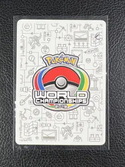 Reshiram & Charizard GX 20/214 2019 World Championship MP Pokemon Card - Image 4