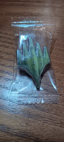 Outlaws of Thunder Junction Magic the Gathering MTG Prerelease Lapel Pin New - Image 3