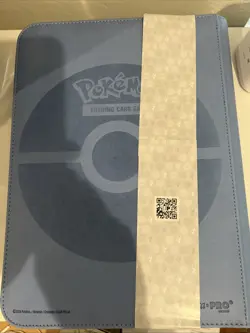 Ultra Pro 9-Pocket Zippered PRO Binder Pokemon Elite Series Lucario - Side Load - Image 2