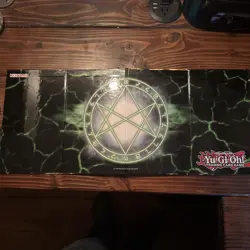 YuGiOh! - Legendary Collection 3: Yugi's World Hard Foldable Playmat - Image 4