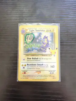 Light Toxtricity SWSH137 SWSH: Sword & Shield Promo Cards Holo LP+ - Image 1