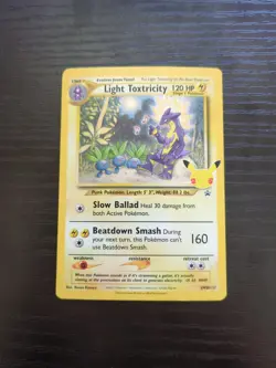 Light Toxtricity SWSH137 SWSH: Sword & Shield Promo Cards Holo LP+ - Image 2