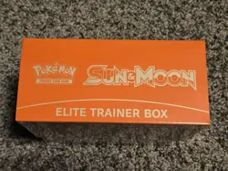 Pokemon TCG: Sun & Moon Elite Trainer Box (Lunala) - Image 2