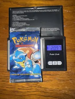 Pokemon Base Set Booster Pack Spanish Sealed - Image 1