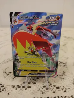 Blaziken VMAX TG15/TG30 Silver Tempest Trainer Gallery Alt Art Pokemon TCG - Image 1