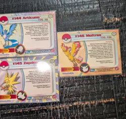 Articuno #144, Zapdos #145, Moltres #146 (NON-HOLO) - Series 3 Topps Card Lot - Image 2