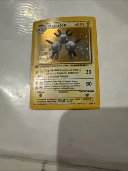 Pokemon 1st Edition French Magneton Holo 009/102 Base Set LP - Image 1