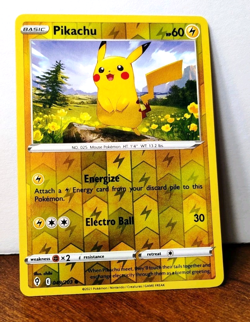 POKEMON PIKACHU 049/203 REVERSE HOLO EVOLVING SKIES NM NEAR MINT - Image 1