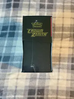 Pokemon TCG - Crown Zenith Elite Trainer Box New/Factory Sealed Small Rip - Image 5