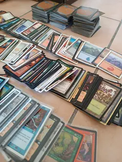 Lot Magic the Gathering 500+ cartes - 90/2000 - Urza / Invasion / Mirrodin Etc - Image 1