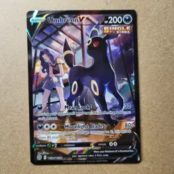 Pokemon TCG Brilliant Stars Umbreon V Trainer Gallery TG22 Character Rare Card - Image 1