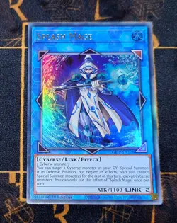 YUGIOH Splash Mage (GFTP-EN106) Ultra Rare 1st Edition Near Mint - Image 1