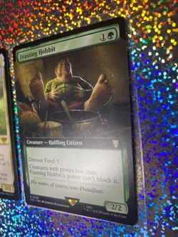 MTG Regular: 0120 Feasting Hobbit (Extended Art); 0222 Samwise Gamgee (Standard) - Image 4