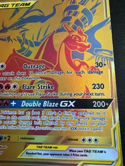 Reshiram & Charizard GX GOLD CARD TAG TEAM SM247 ULTRA RARE 2021 Pokemon - Image 3