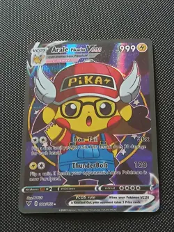 ARALE DR SLUMP PIKACHU POKEMON COSPLAY CARTE HOLO PRISM MANGA ANIME KAIWAI CUTE - Image 3