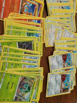 200+ Lot Pokemon Go Uncommons Commons Trainer Cards NO ENERGIES Near Complete - Image 3