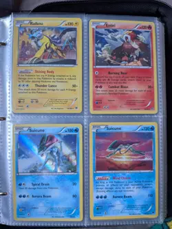 Pokemon collection folder / binder full of cards (134) - Image 1