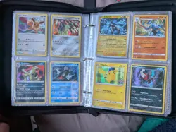 Pokemon collection folder / binder full of cards (134) - Image 4