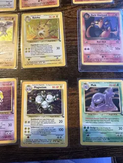 Fossil 1999 Dark Charizard Bundle Holo Pokemon Cards LP - Image 4