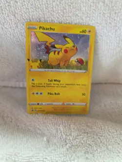 Pokemon TCG Pikachu SWSH039 Sword & Shield Holo Black Star Promo Card - Image 2