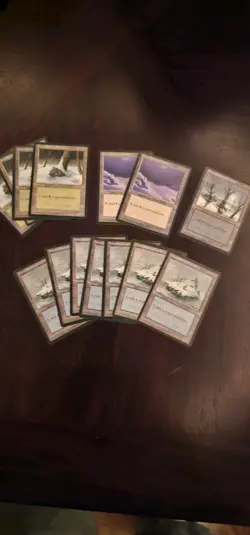 MTG Ice Age Snow-Covered Land Mana Lot. 7 Islands, 4 Forests, 2 Plains, 1 Swamp - Image 1