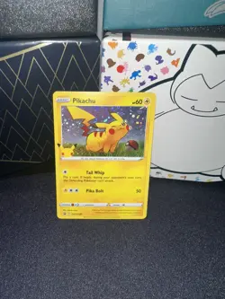 Pokemon TCG Pikachu SWSH Black Star Promo SWSH039 Holo Promo - Image 2