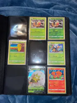 POKEMON 2020 CHAMPIONS PATH PARTIAL MASTER SET - PREMIUM BINDER & PLAYERS GUIDE - Image 2
