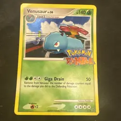 Venusaur 1/16 Pokemon Rumble Pokemon Card Holo Foil Rare Damage - Image 1