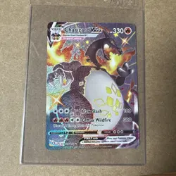 Charizard VMAX Pokemon Trading Card Holo Rare 330 HP - Image 1