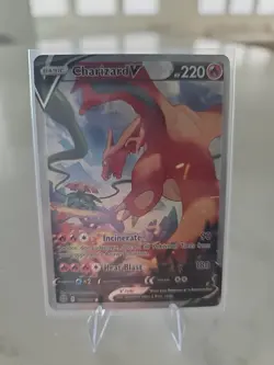 Charizard v Alternate Full Art Holo Card 154/172 SWSH Brilliant Stars NM - Image 1