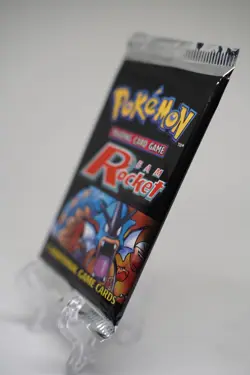21.00g Pokemon Team Rocket Unlimited Booster Pack Factory Sealed WOTC 2000 - Image 4