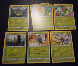 Caterpie (4x), Metapod, & Caterpie (2x) - Pokemon Cards mini-set - Image 1