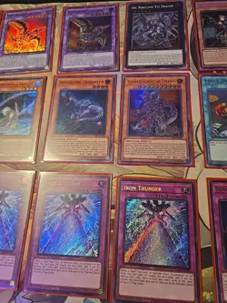 YUGIOH TCG | 20 Card Mixed Modern Yugioh HOLO Lot LP-NM - Image 3