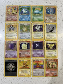Pokemon Lot - Charizard, Blastoise, Venusaur, Machamp, Ungraded Rare Holographic - Image 2