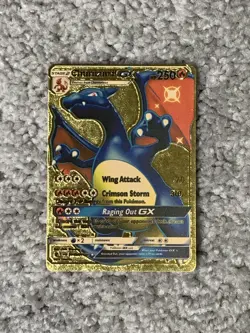 Pokemon Charizard GX HP250 Wing Attack Gold Foil Fan Art Collector Card - Image 1