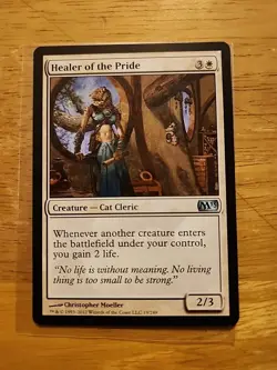 Healer of the Pride - Core Set 2013 M13 - MTG Magic - Uncommon - White Creature - Image 1