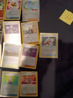 25 Reverse Holos Lot Of Pokemon Cards - Image 4