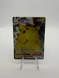 Pokemon Card TCG - Pikachu VMAX 044/185 Ultra Rare Vivid Voltage Near Mint - Image 1