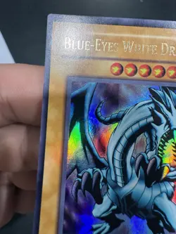 Blue-Eyes White Dragon RP01-EN001 ORIGINAL PRINTING Retro Pack Yugioh - Image 4