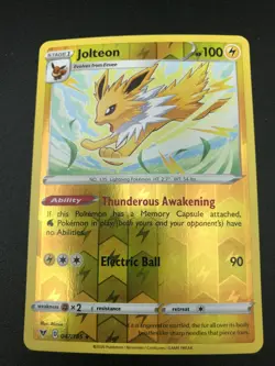 Jolteon REVERSE HOLO RARE 047/185 Pokemon SWSH Vivid Voltage TCG NM 2020 - Image 1
