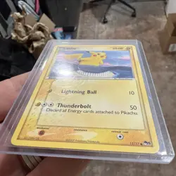 Pikachu POP Series 5 12/17 Pikachu Riding Wailmer Non Holo Pokemon Card 12/17 LP - Image 3